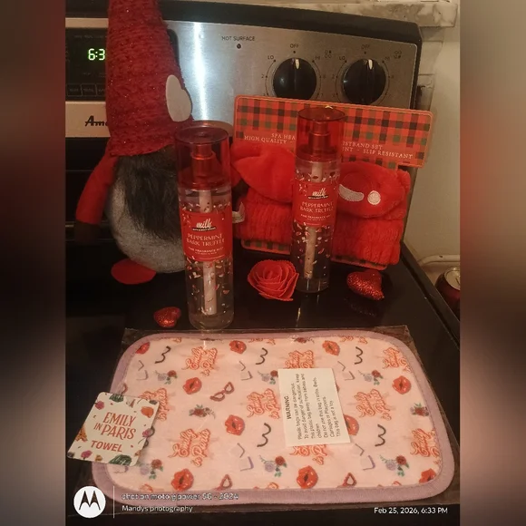 Bath & Body Works peppermint bark truffle Bundle New - Picture 1 of 5